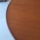 Table à repas de style scandinave en teck