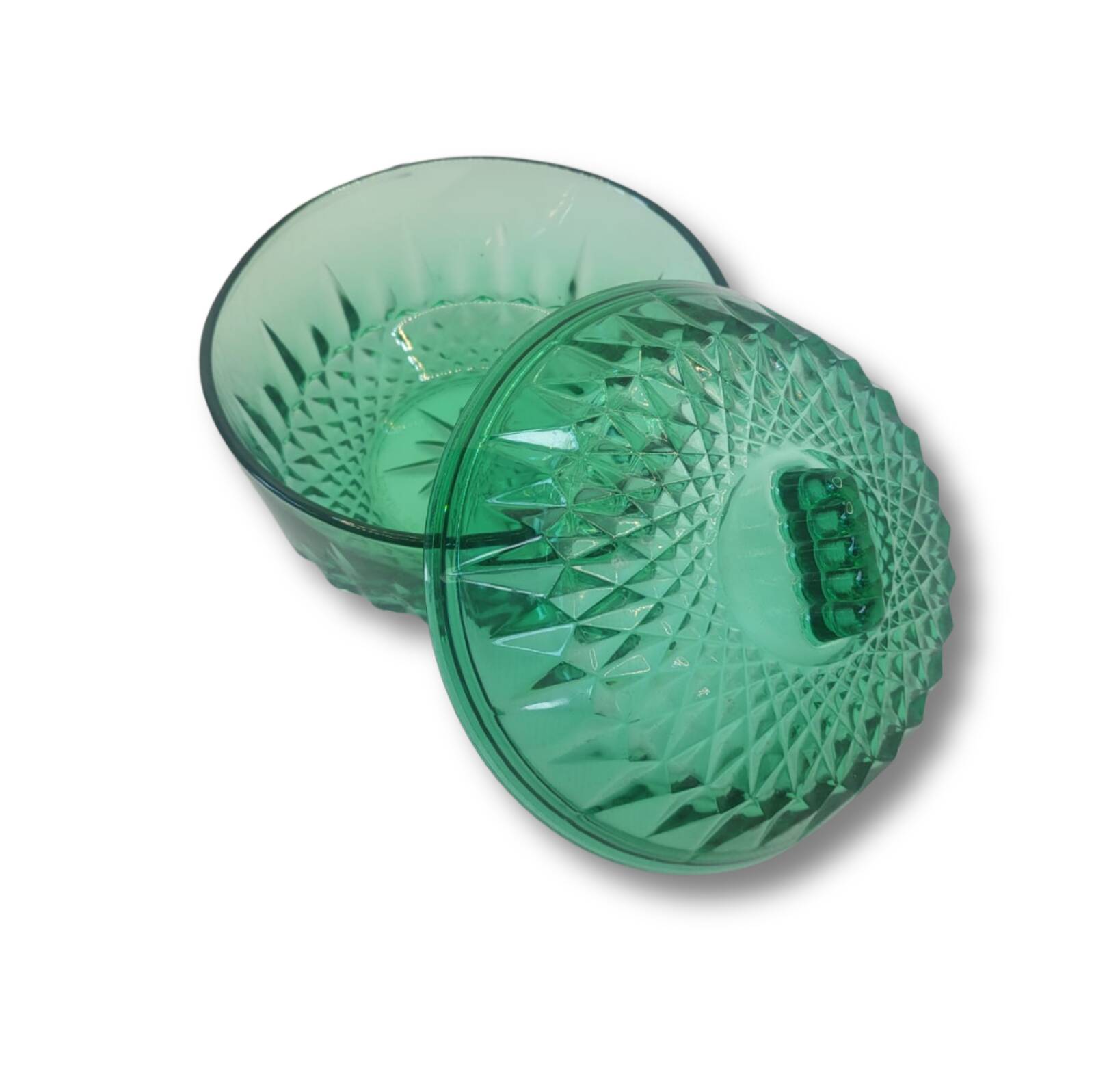 Arcoroc Green Sugar Bowl – Vintage Elegance Add a touch of vintage refinement