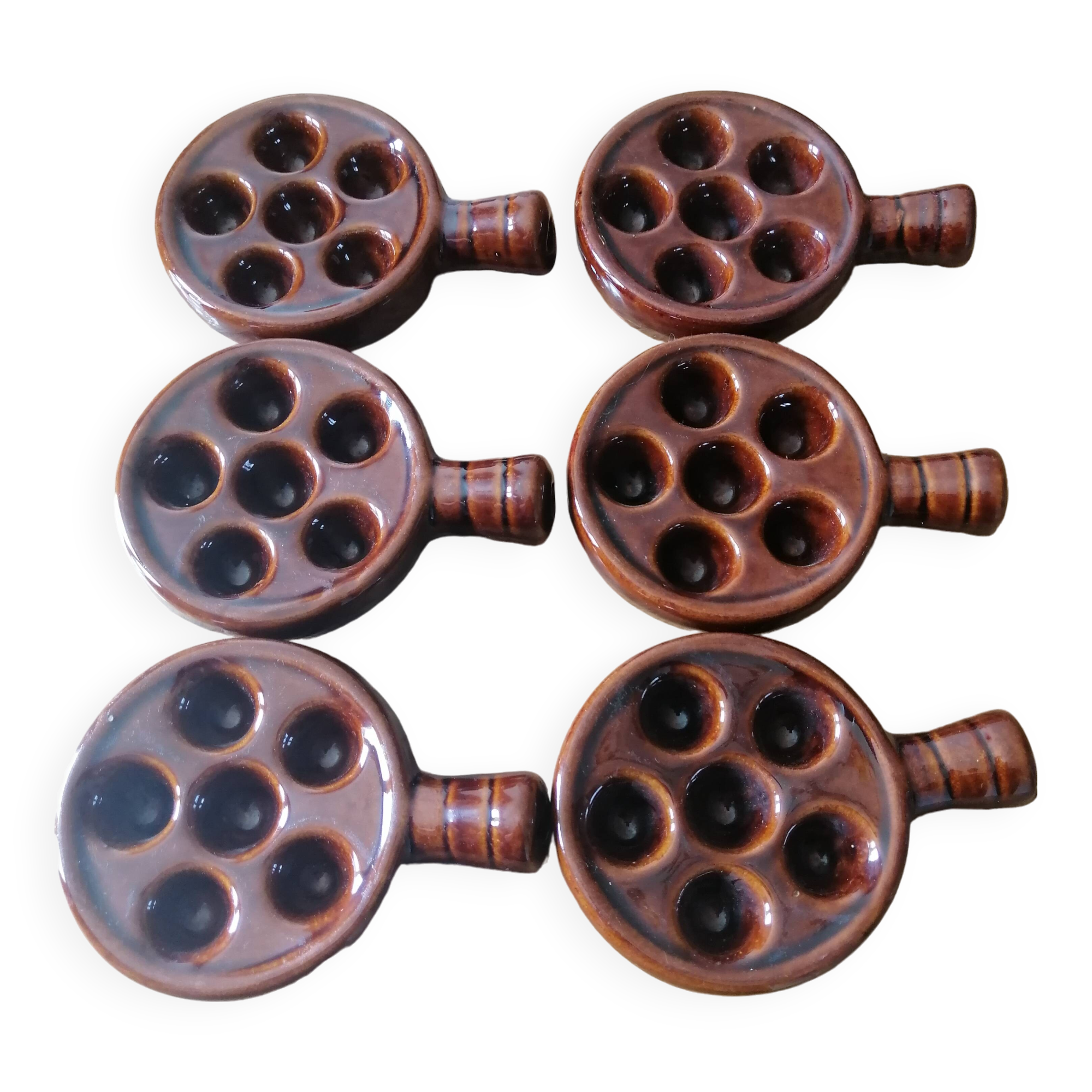 6 vintage snail pans
