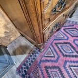 19th century Parisian chest of drawers