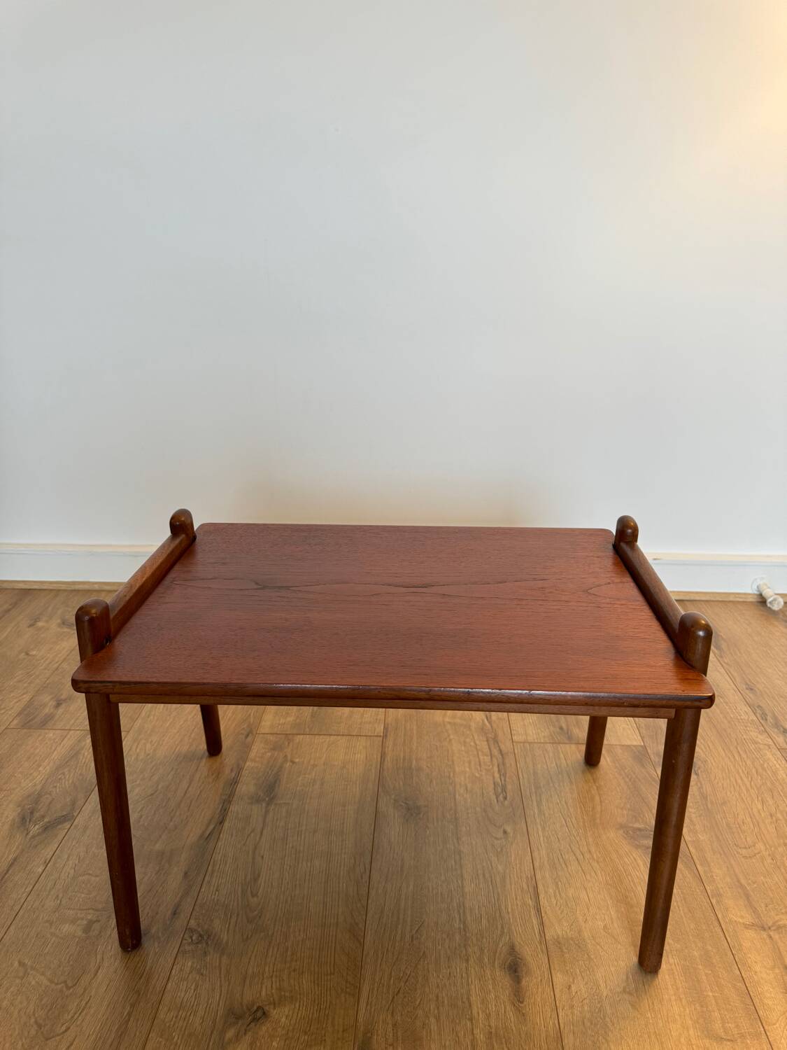 Table d'appoint vintage années 1960 en teck