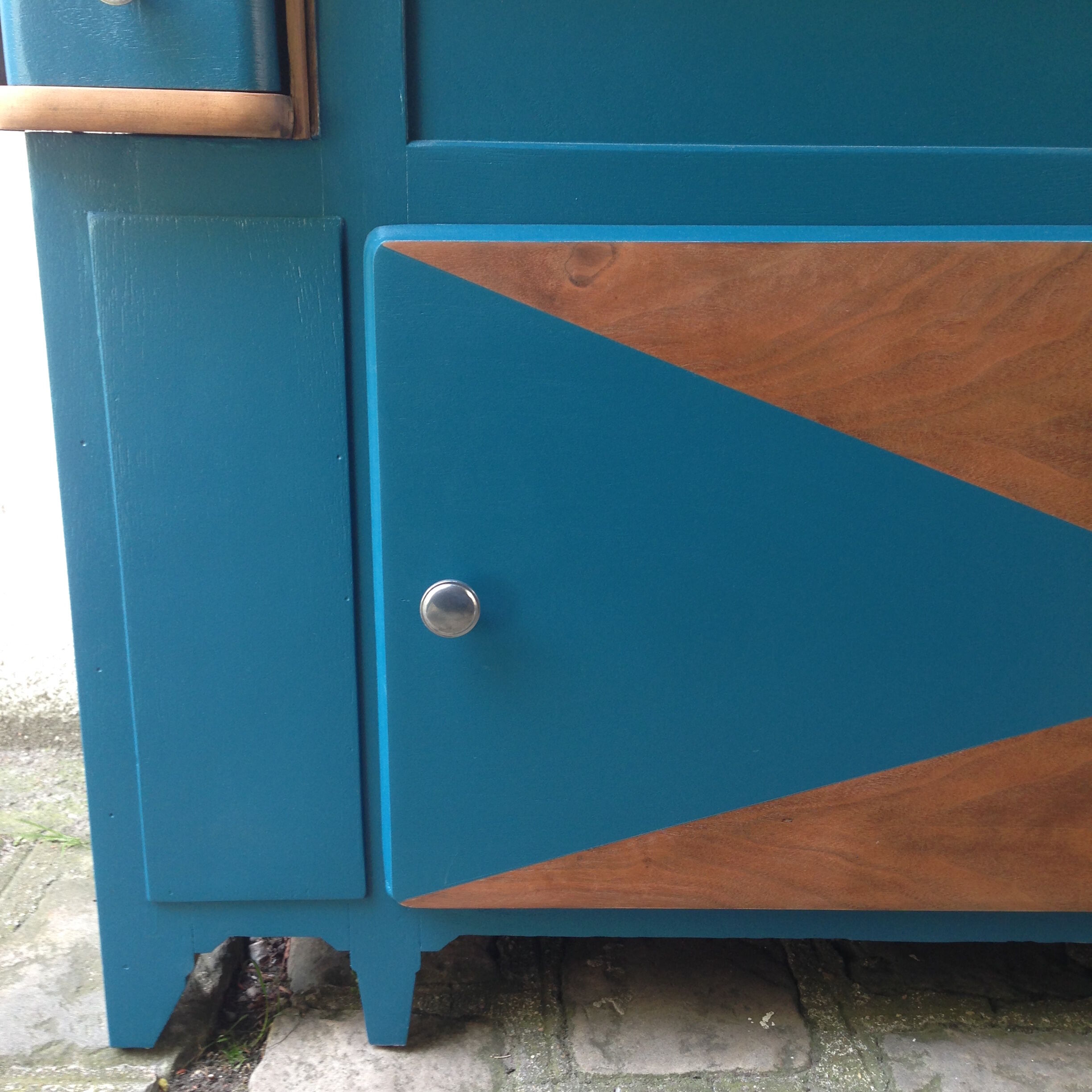 Furniture seamstress