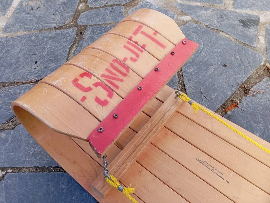 Vintage 70s sled Canada
