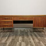 Bureau du milieu du siècle