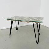 Coffee table 50s golden clover