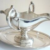 Large gravy boat on its frame, silver metal Cailar Bayard, 19th century