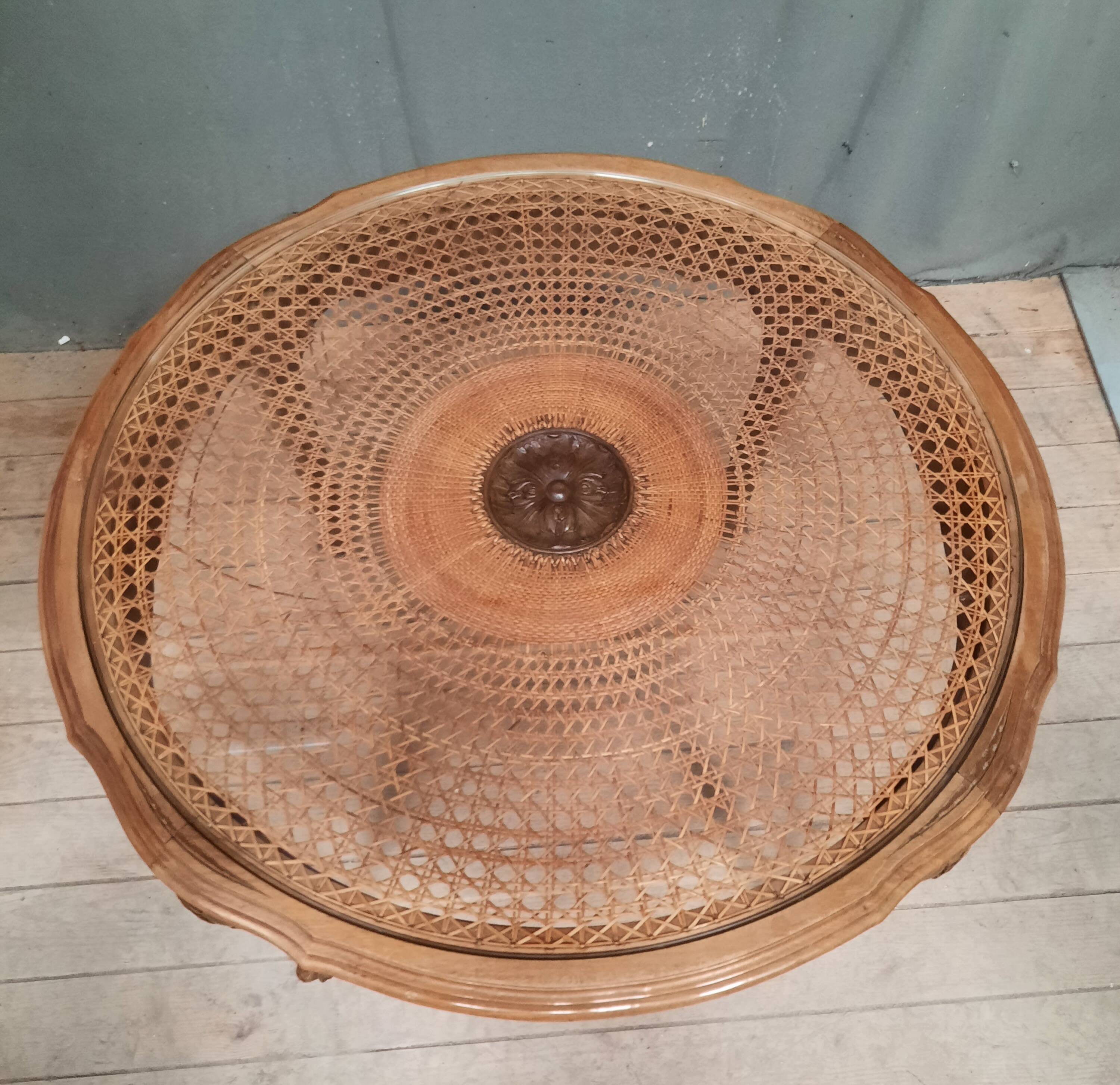 Louis XV style round coffee table