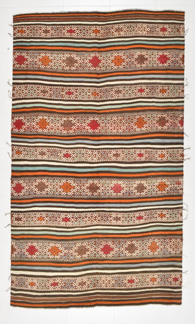 Faded Natural Orientel Kilim Rug, 146x252 Cm