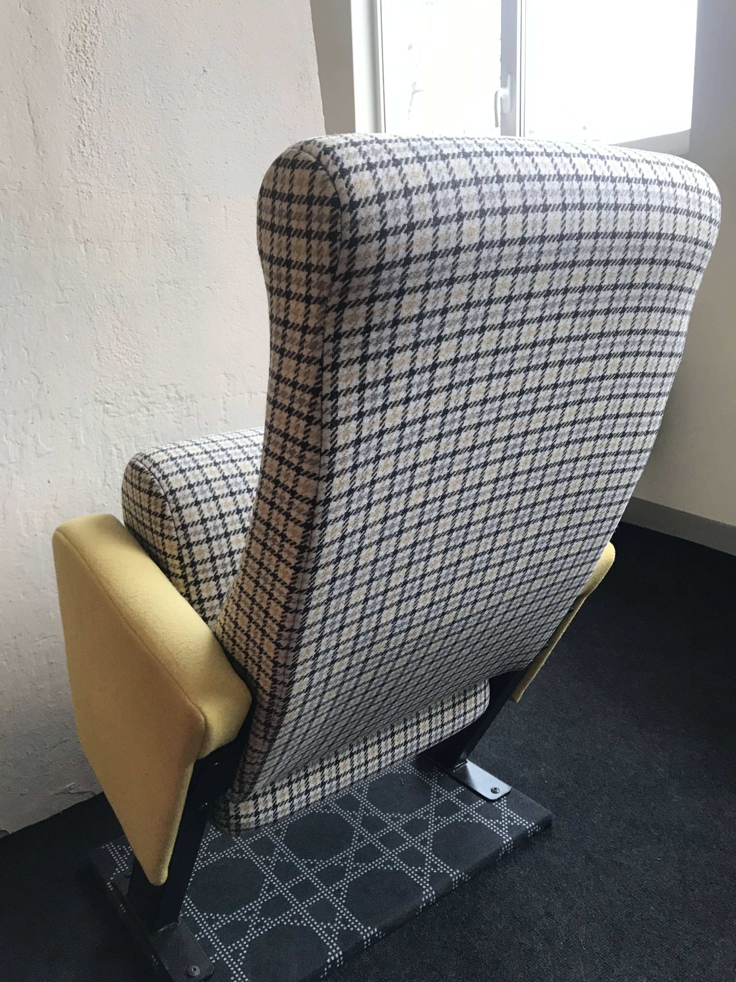 Cinema chair