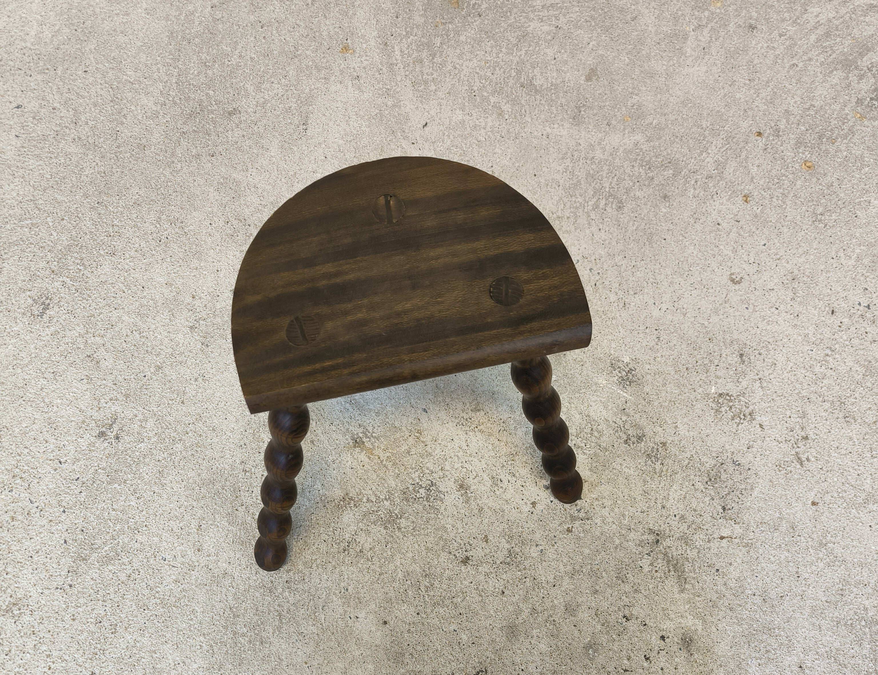 Vintage tripod stool with beaded legs