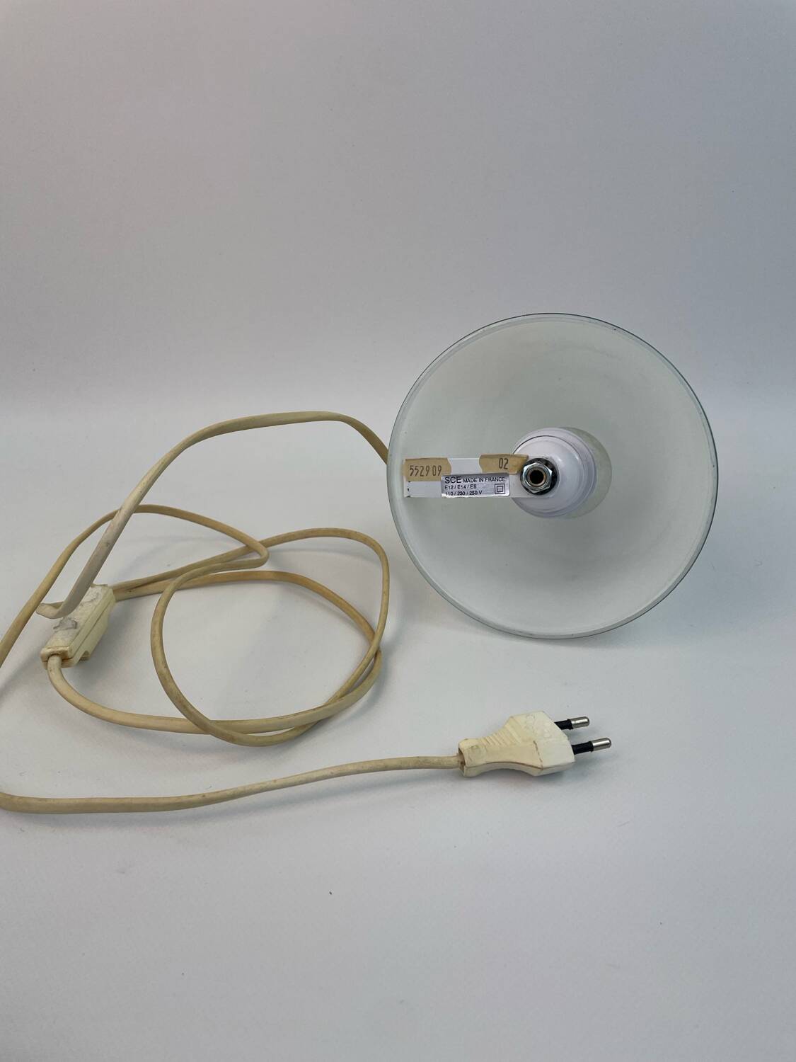 Teepee glass table lamp from SCE France