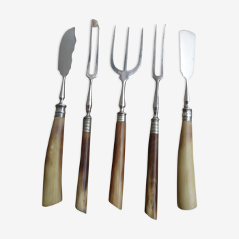 Set of 5 cutlery horn handle