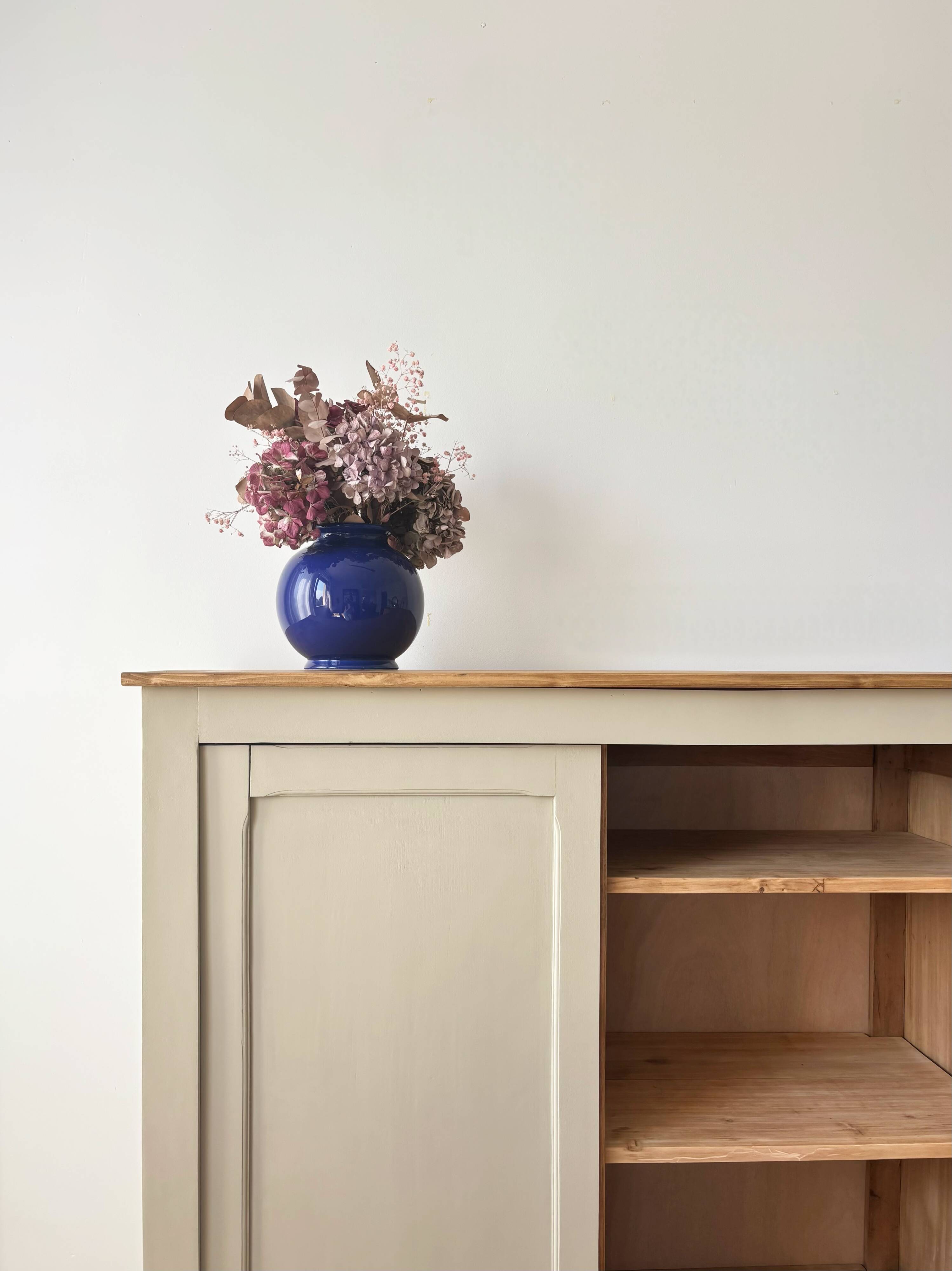 Buffet vaisselier parisien rénové