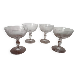 Set of 4 crystal champagne glasses