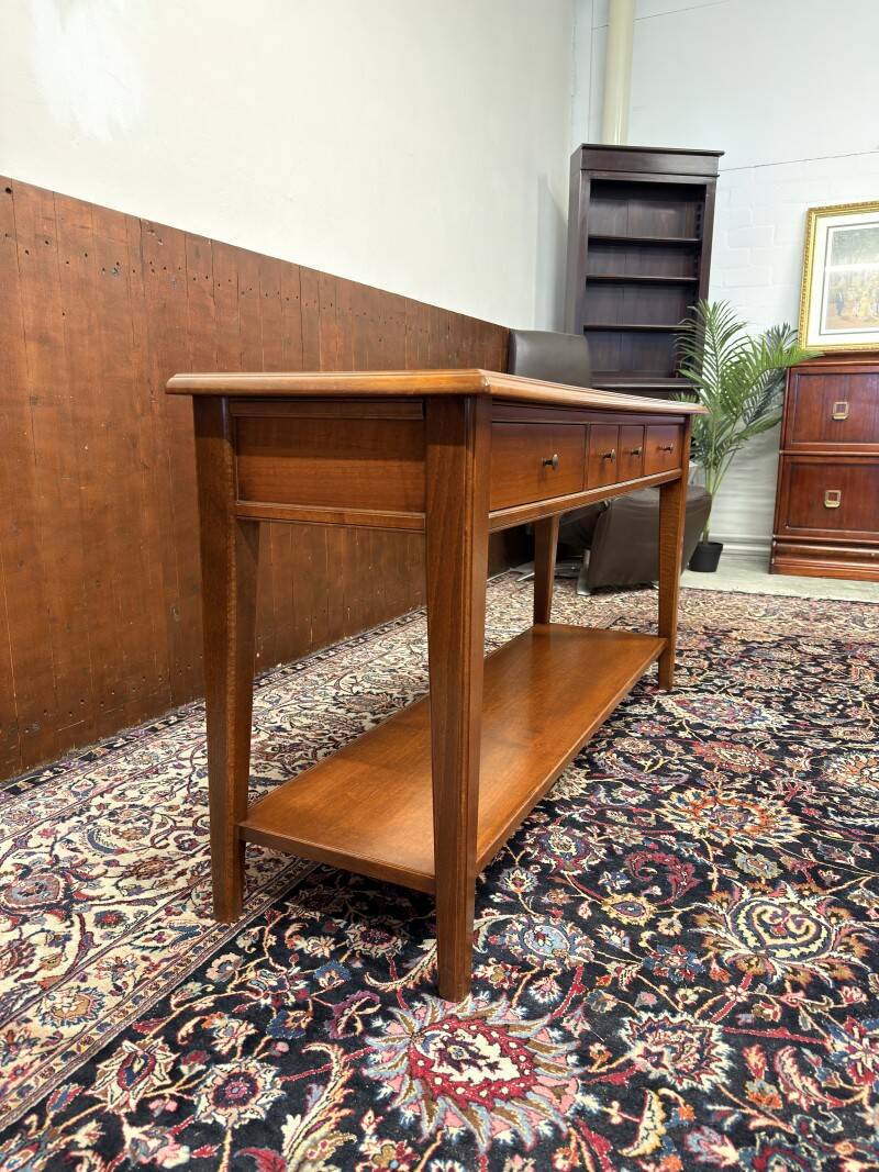 Classic English Sidetable with Marqueterie