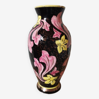 Vintage Monaco style ceramic vase with flowers and gilding