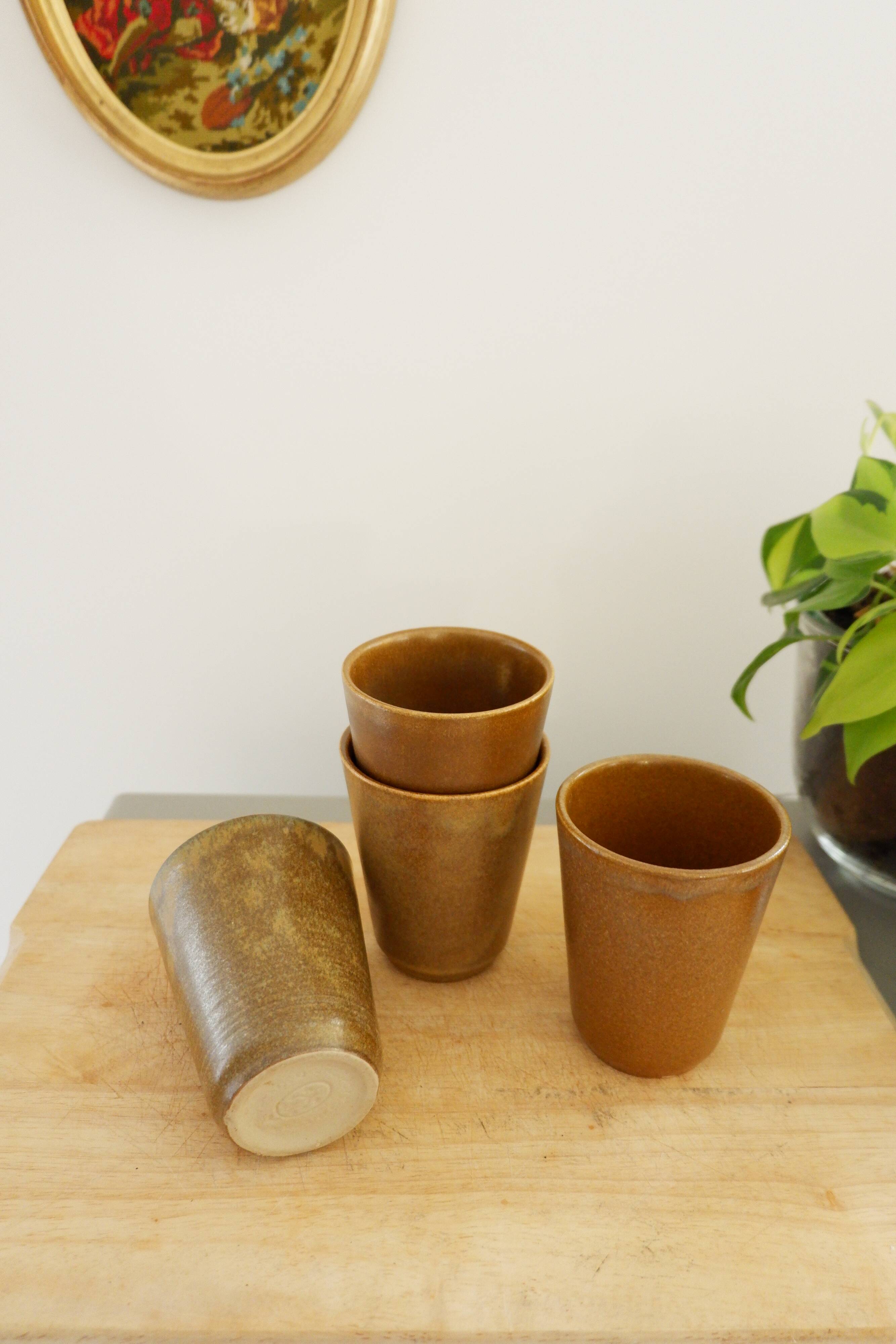 Digoin sandstone glasses