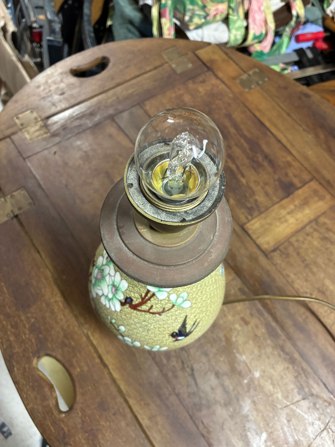 Chinese cloisonné lamp