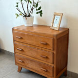 Vintage oak chest of drawers
