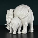White porcelain figurine of an elephant and baby by Artepiu Este, Italy, 1990s.