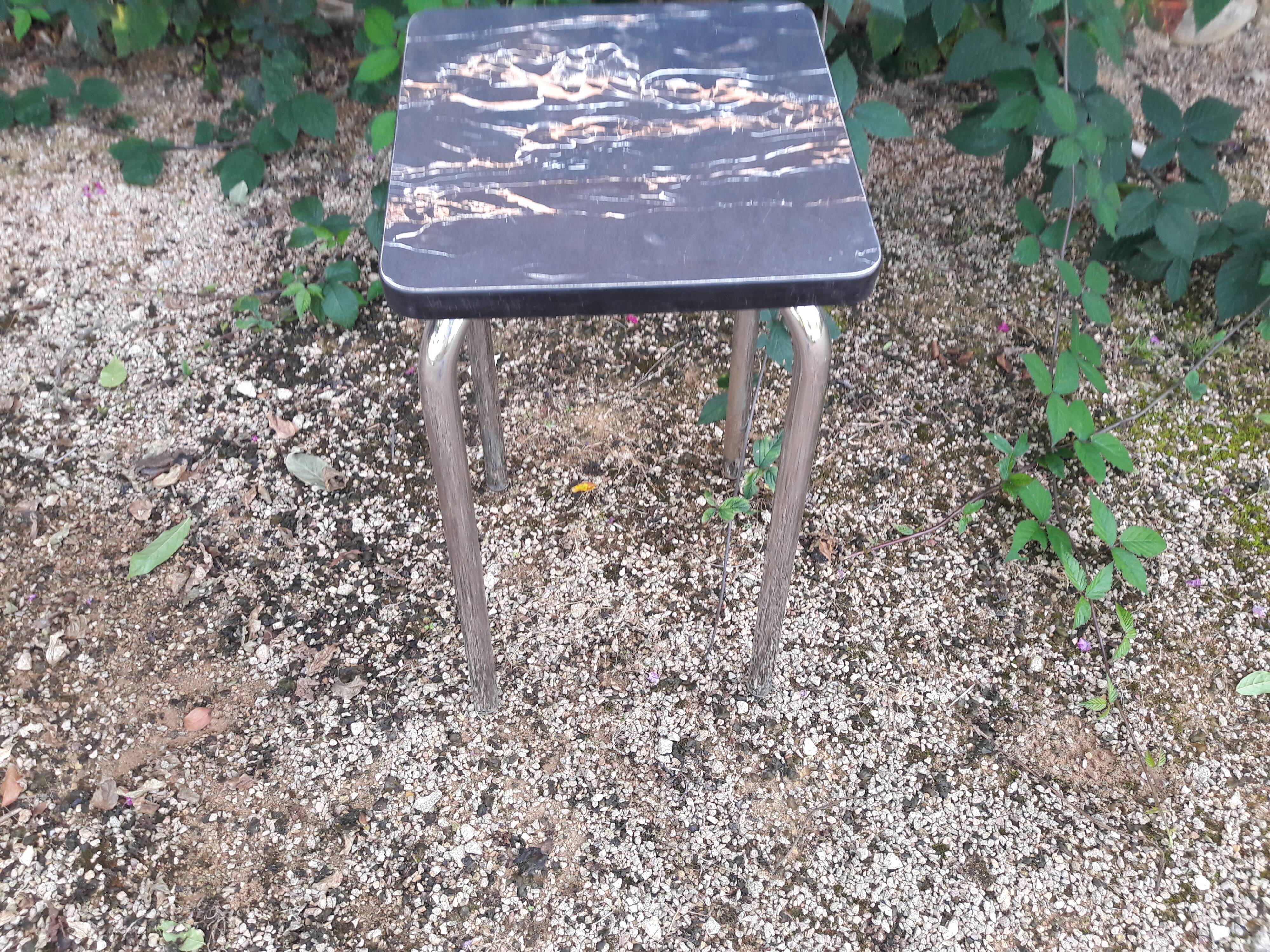 High stool in marbled black formica