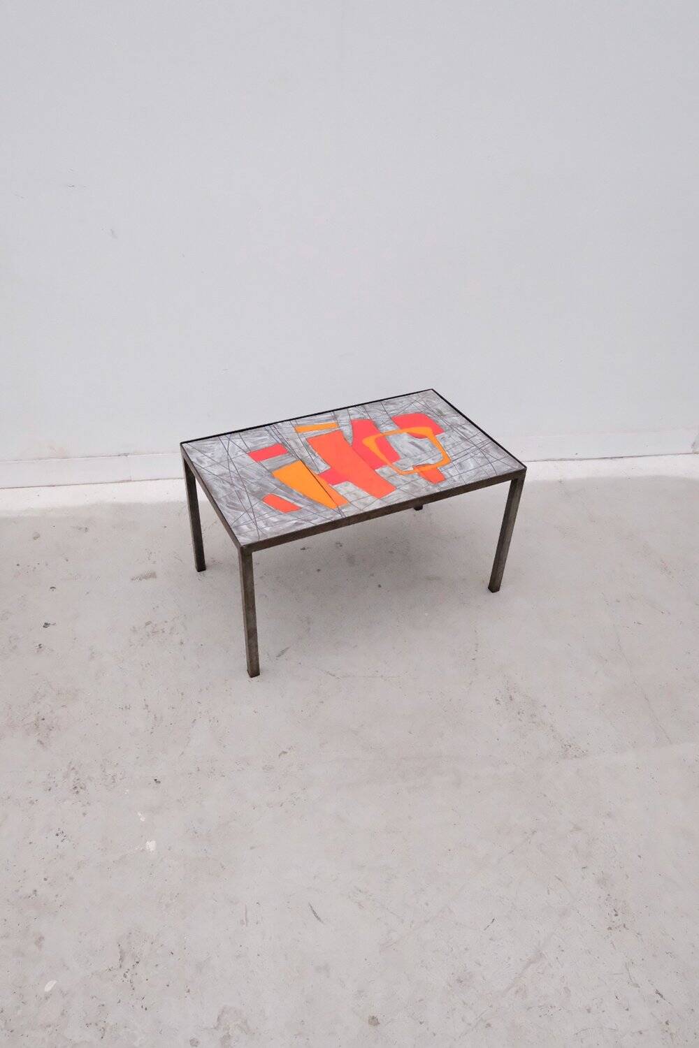Table basse de robert et jean cloutier en pierre de lave émaillé, 1960