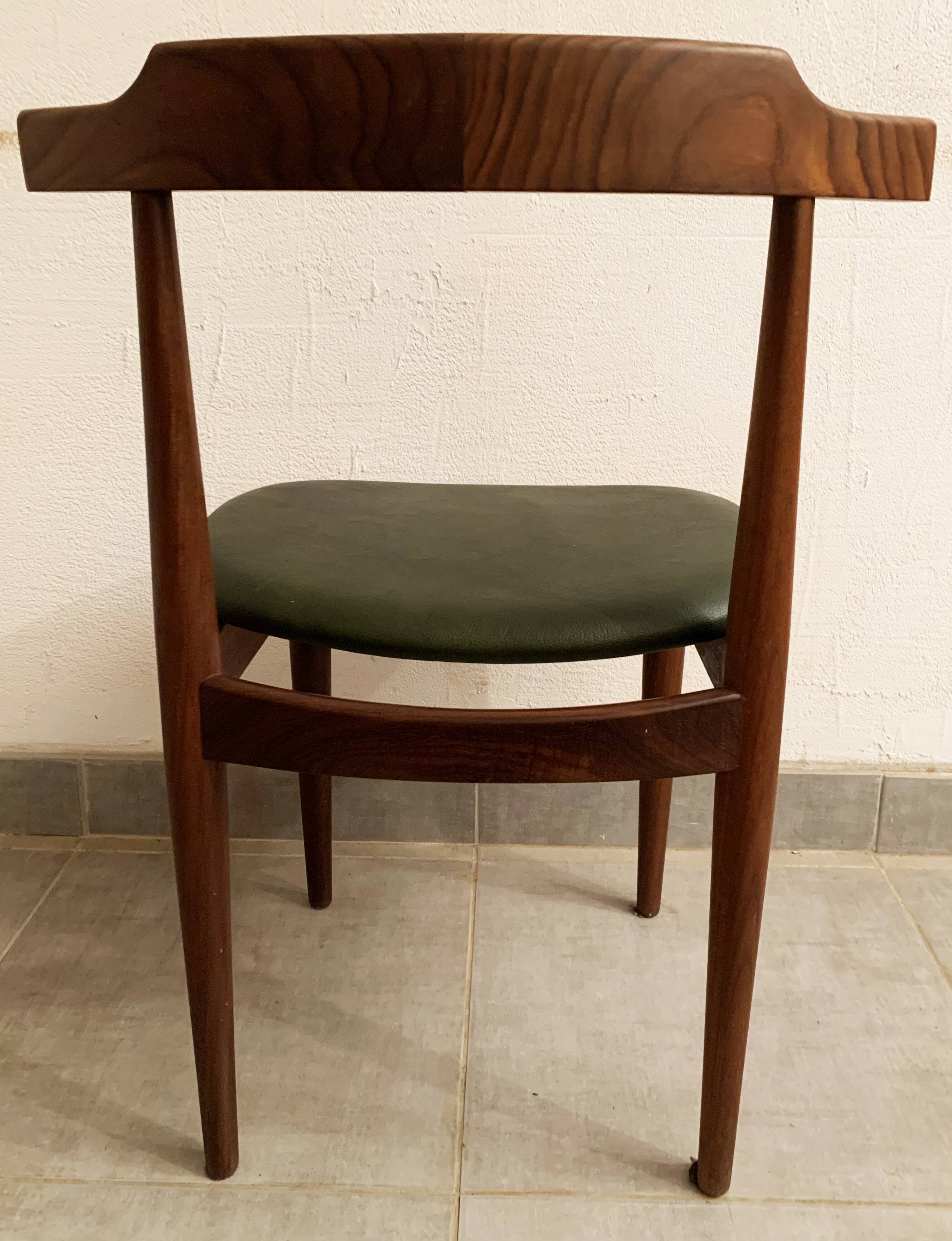 Ensemble de 6 chaises danoises de Hans Olsen pour le fabricant Frem Røjle