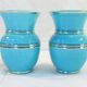 Paire de vases Verceram bleu turquoise et doré