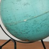 Tripod tarid globe