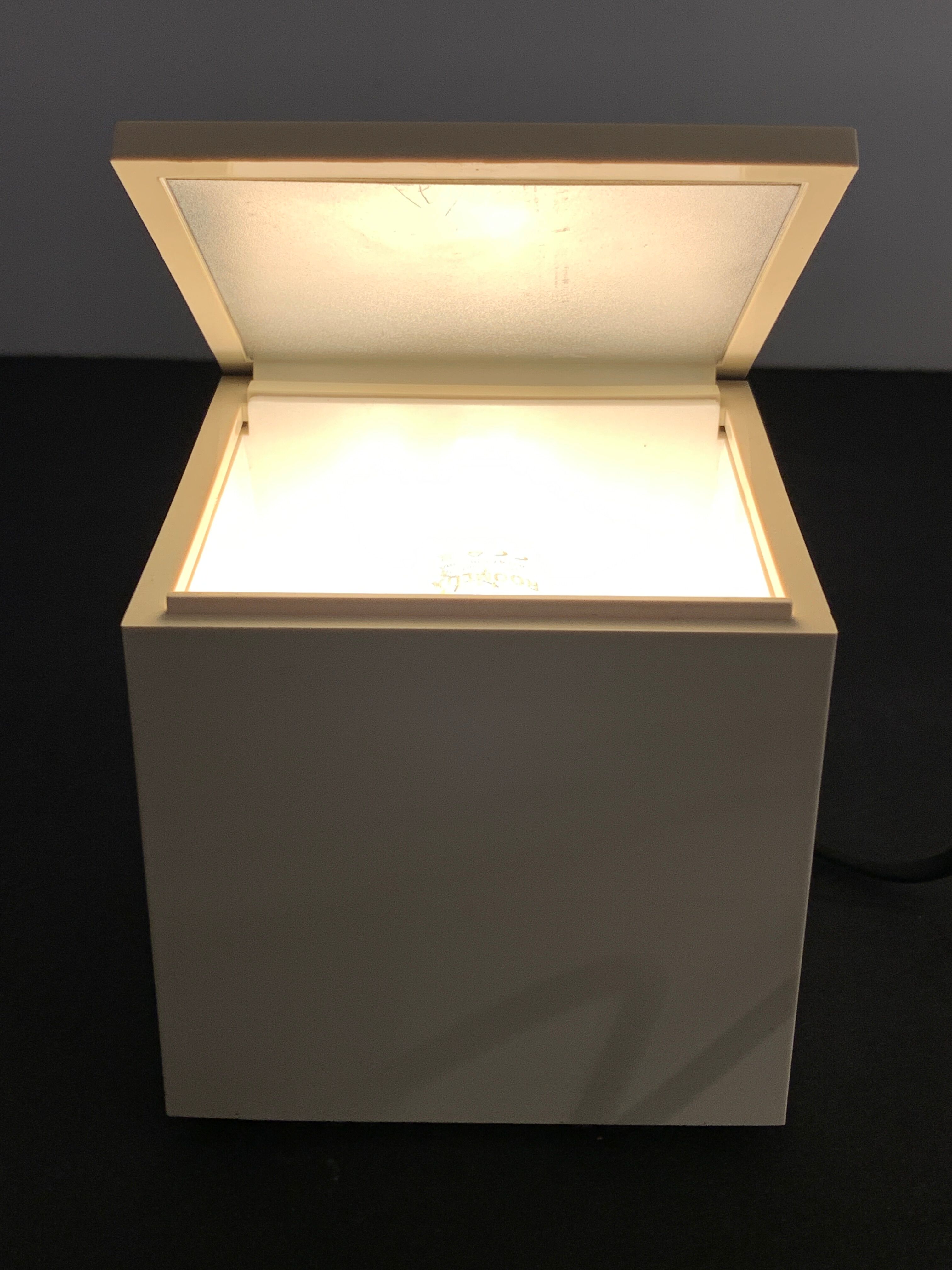 Italian cube lamp Cuboluce, first edition of 1972