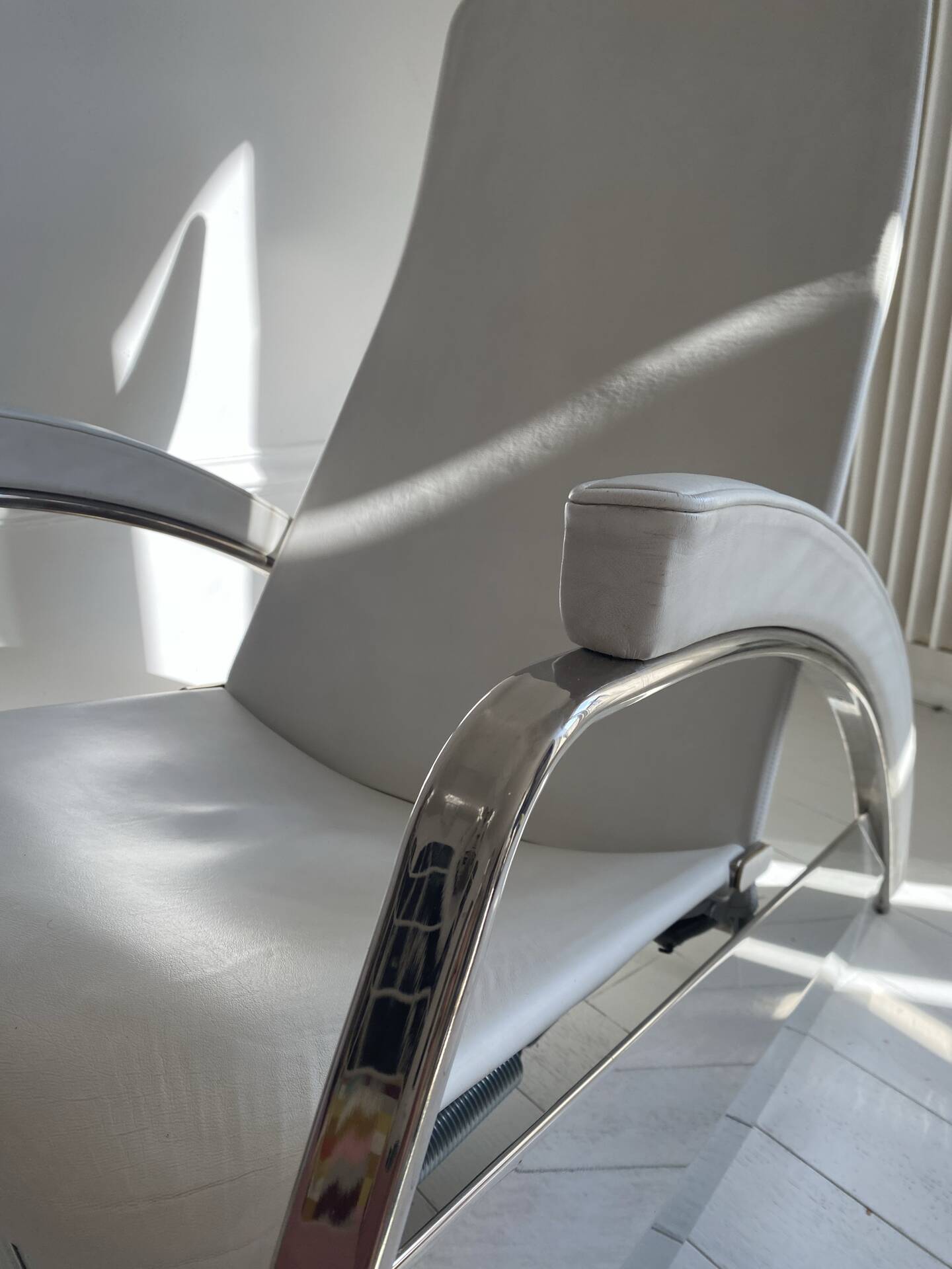 Fauteuil Grand Repos par Jean Prouvé  pour Tecta