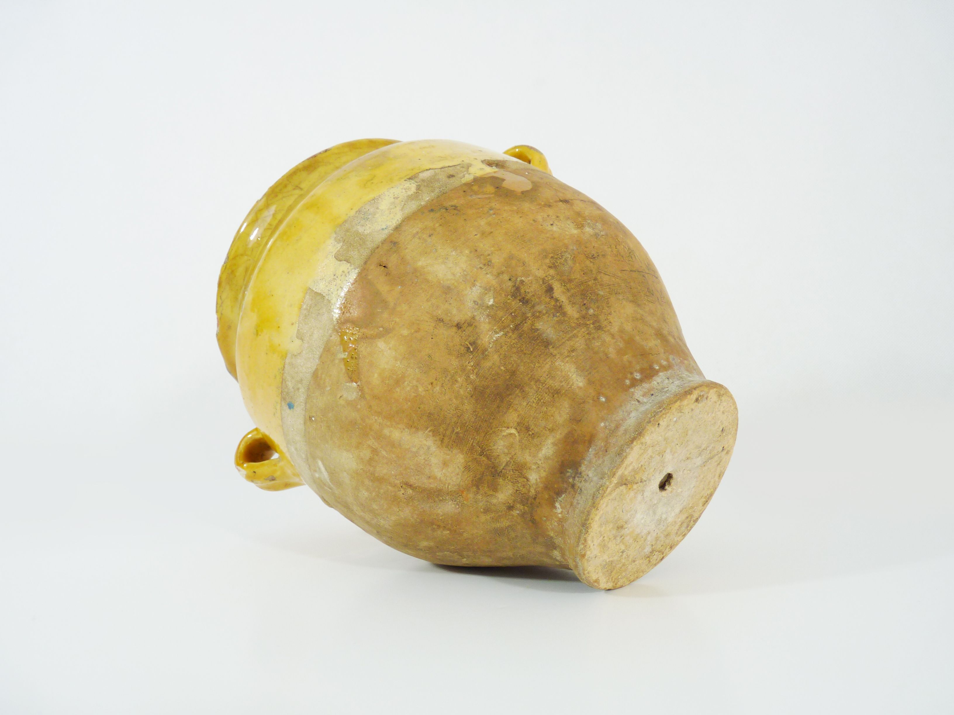 Glazed yellow confit pot, south west of France. Pyrenees XIXth