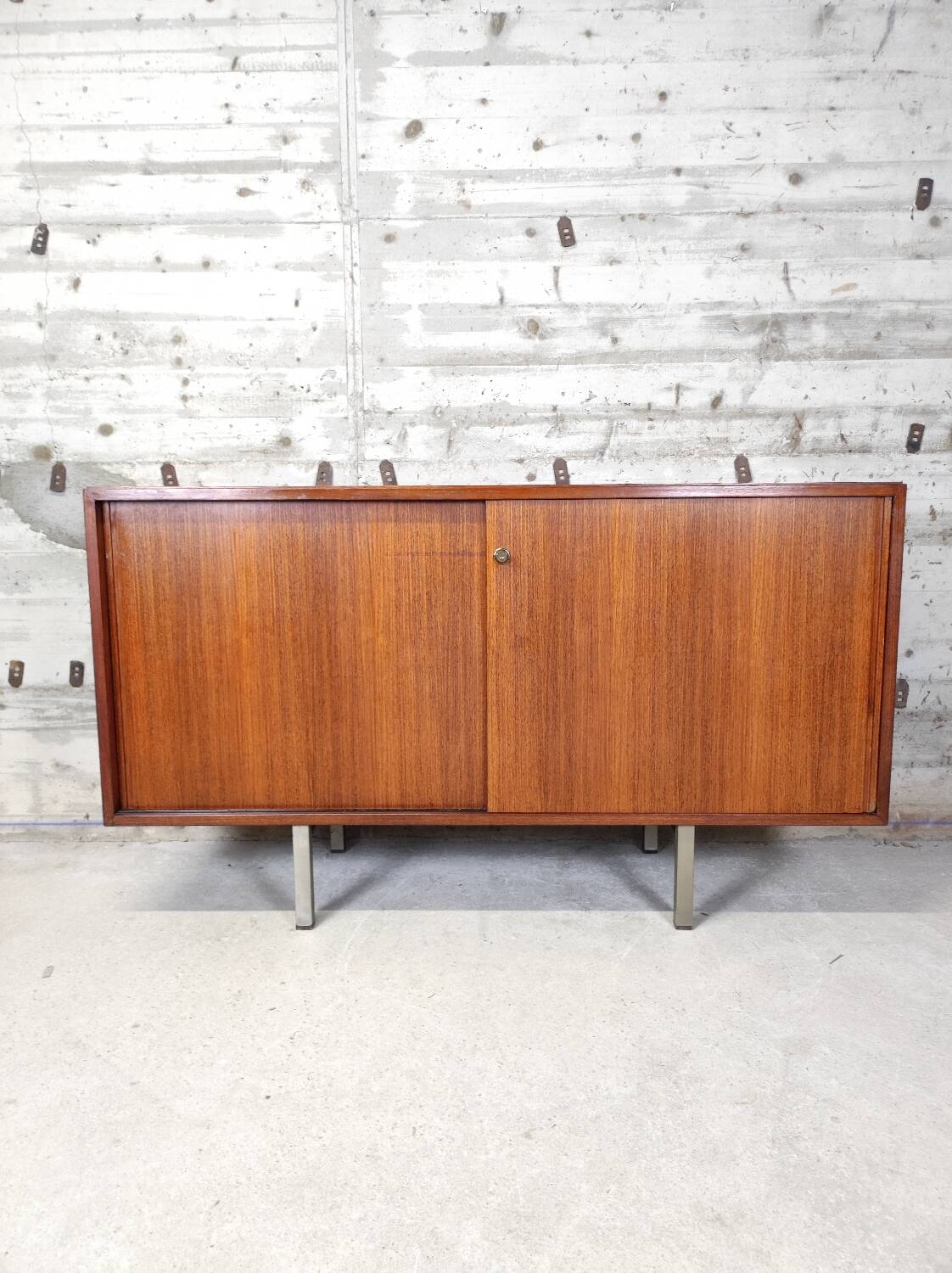 SE3 sideboard by Osvaldo Borsani for Tecno