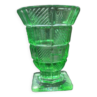 Green art deco vase (urane/uraline)