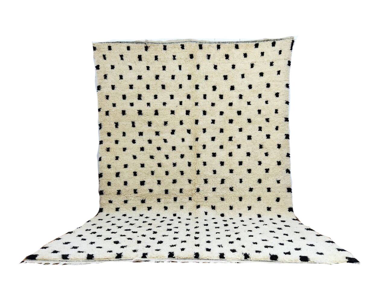Handmade moroccan polka dot berber rug 294 x 194 cm