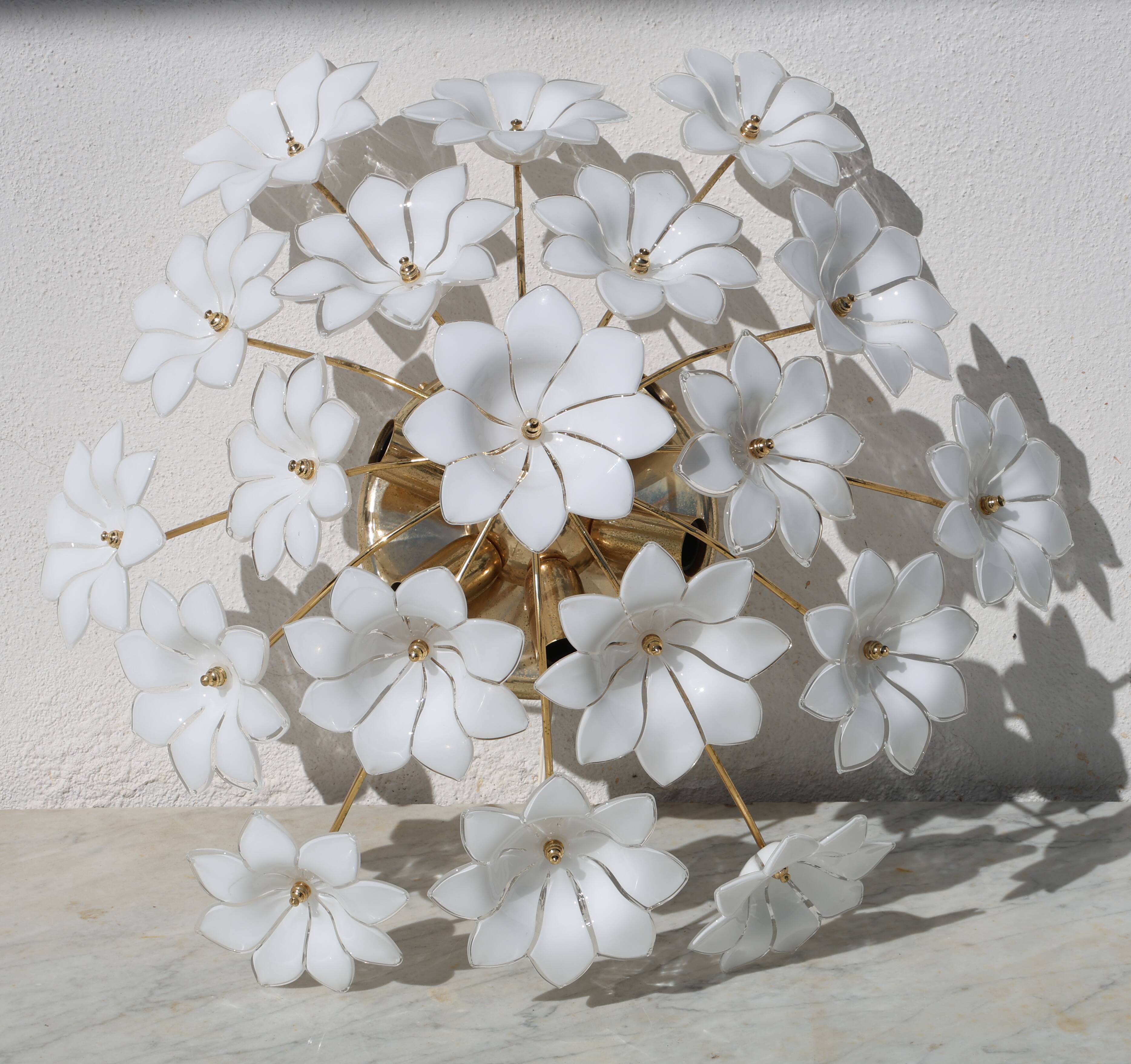 Audrey Hepburn, Delicious Murano Glass Ceiling Light White Wall Light Flowe