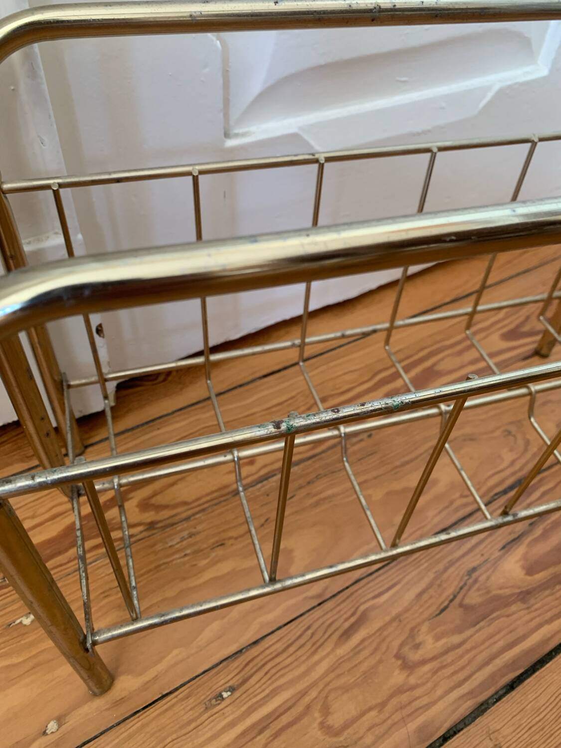 Gold-plated brass magazine rack