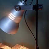 Adjustable metal reading table lamp