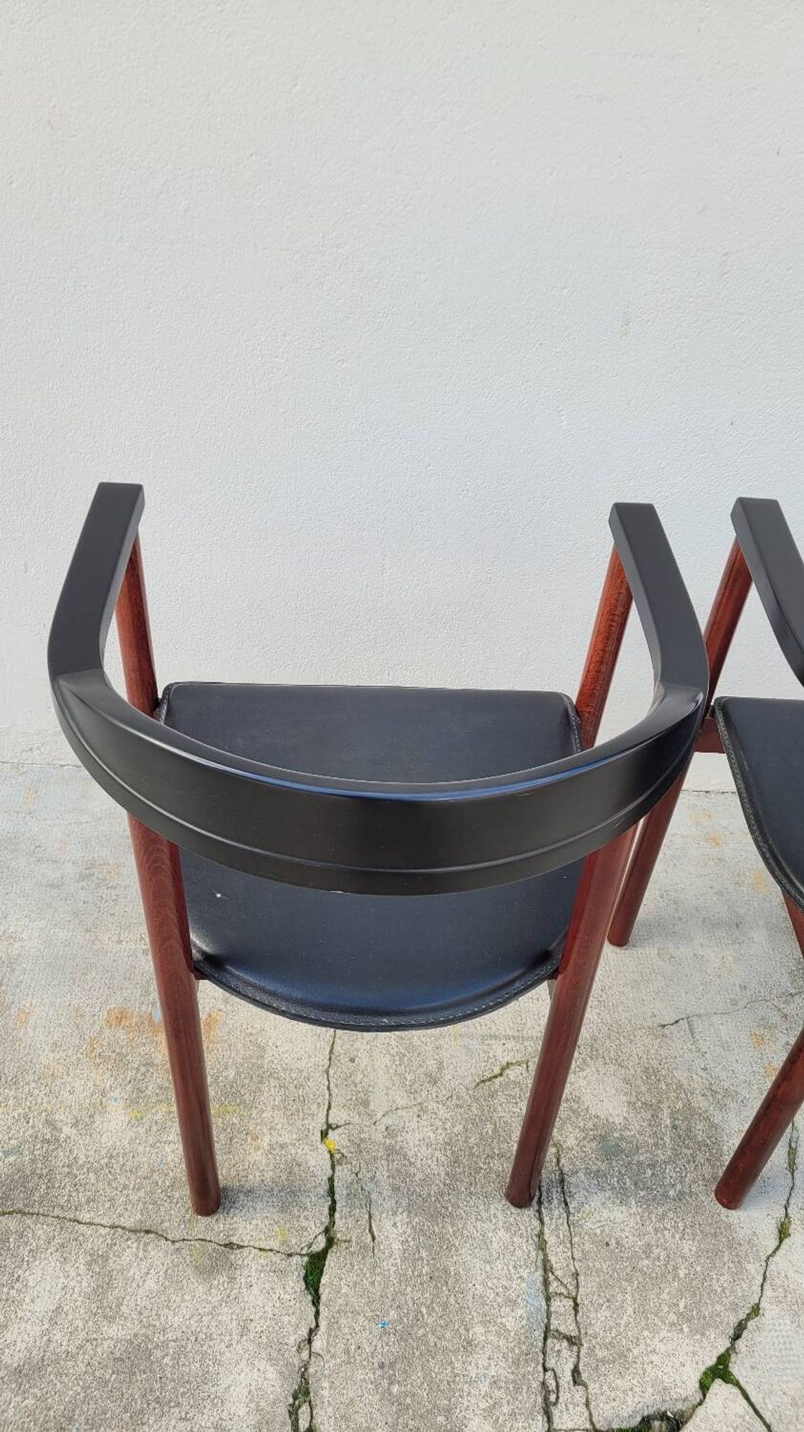 Pair of Scandinavian designer armchairs - 1970s