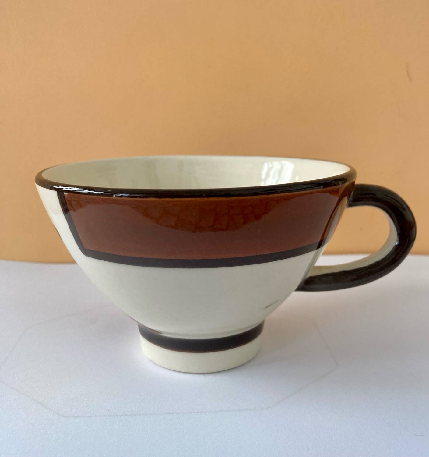 Henriot regionalist art deco mug