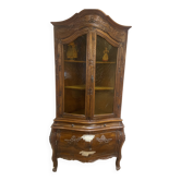 Two-body glass corner cabinet in Louis XV style, carved wood – Early 20th century