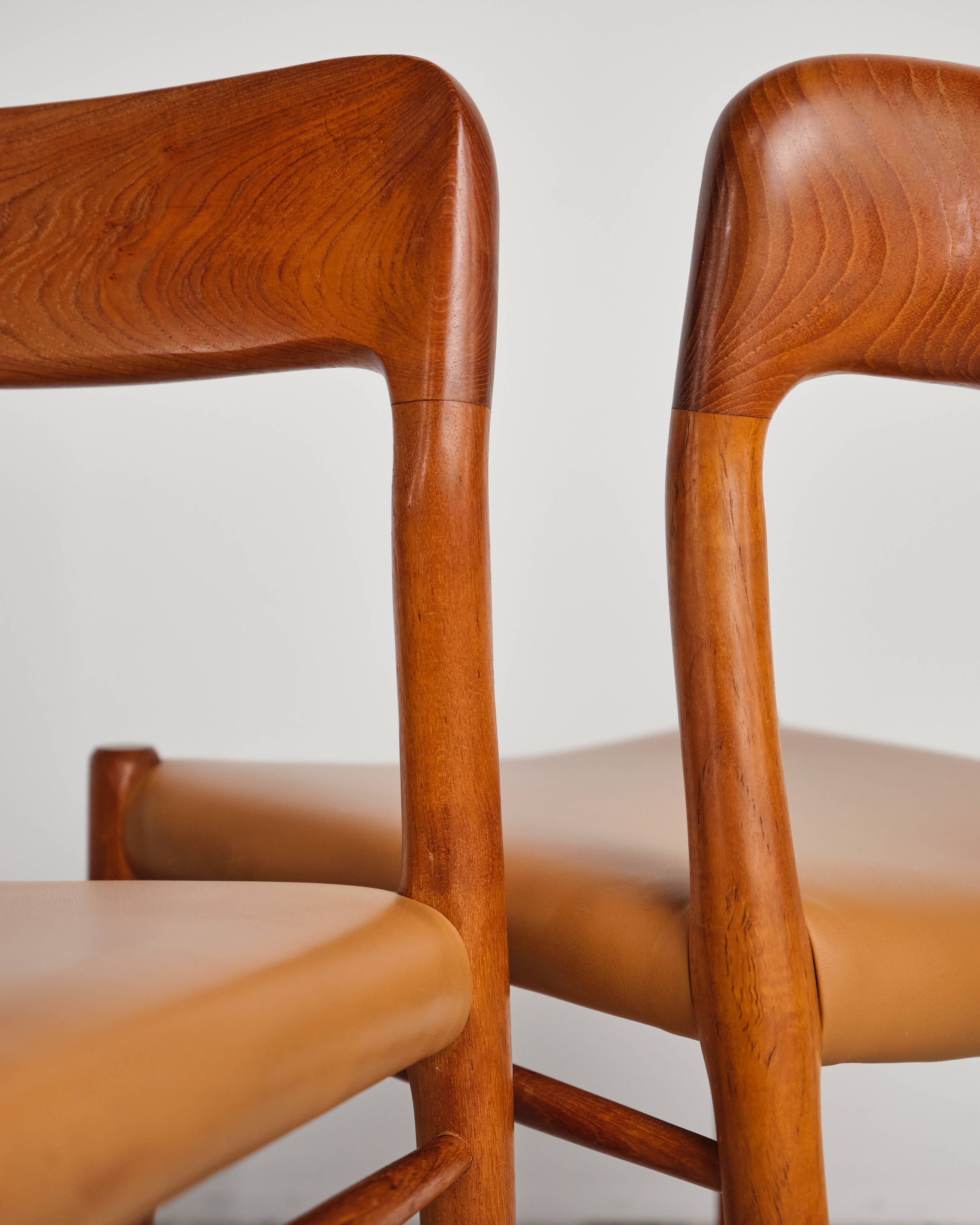 Ensemble de quatre chaises de salle à manger par Niels O. Møller