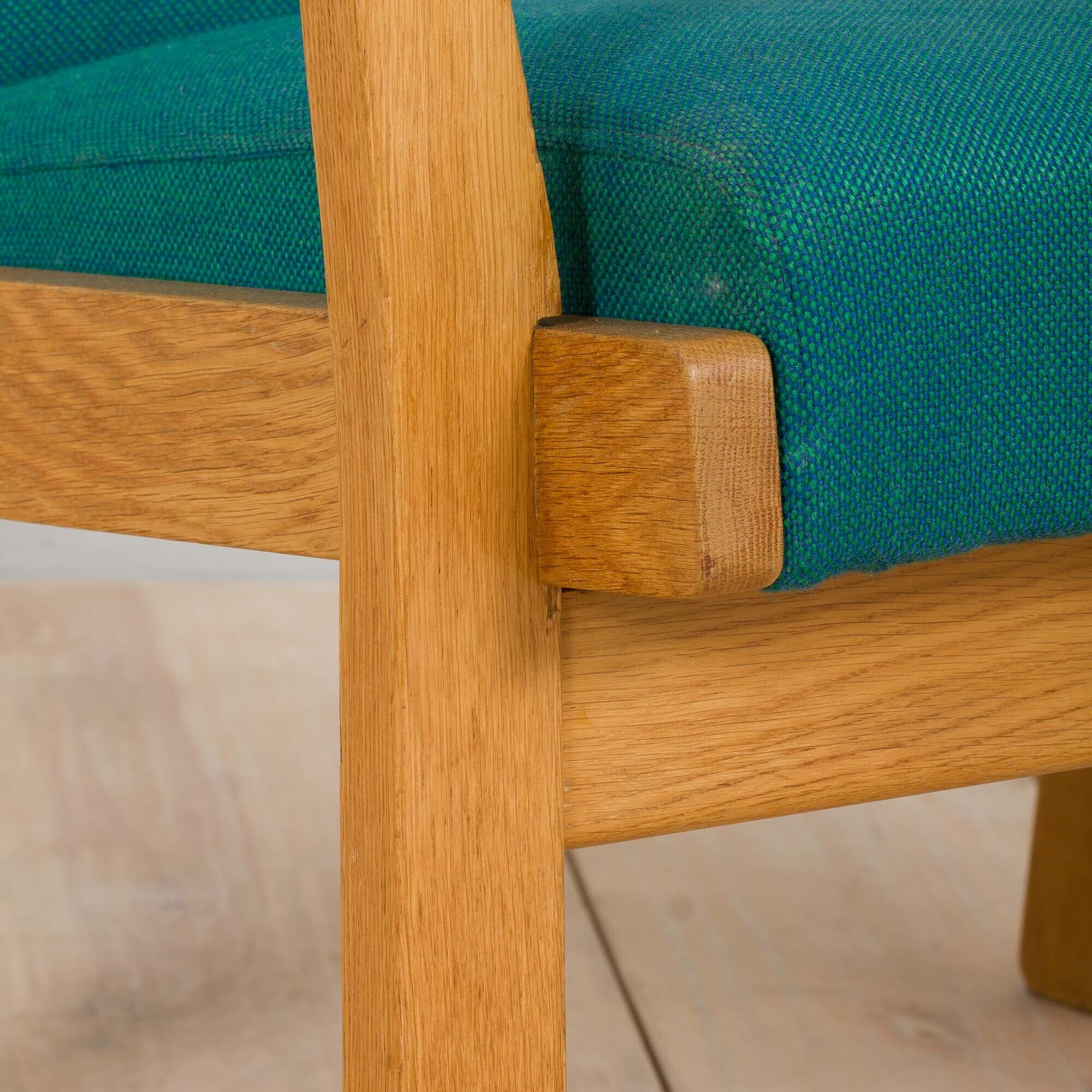 Hans Wegner oak armchair model Ge 181, Getama, Denamrk 1970s