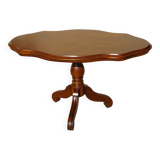 Violin-shaped pedestal table