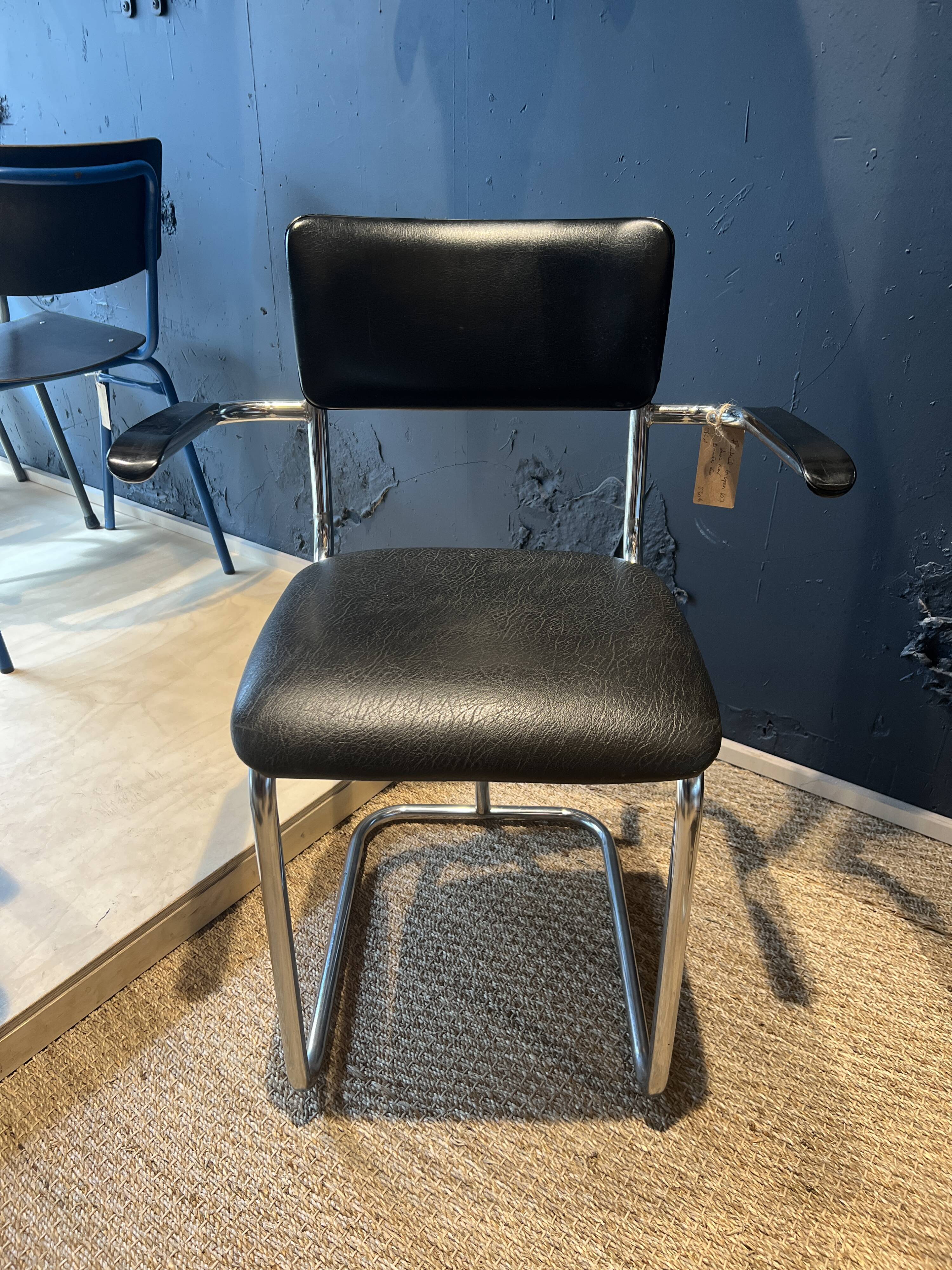 Armchair Gispen model 107 years 60