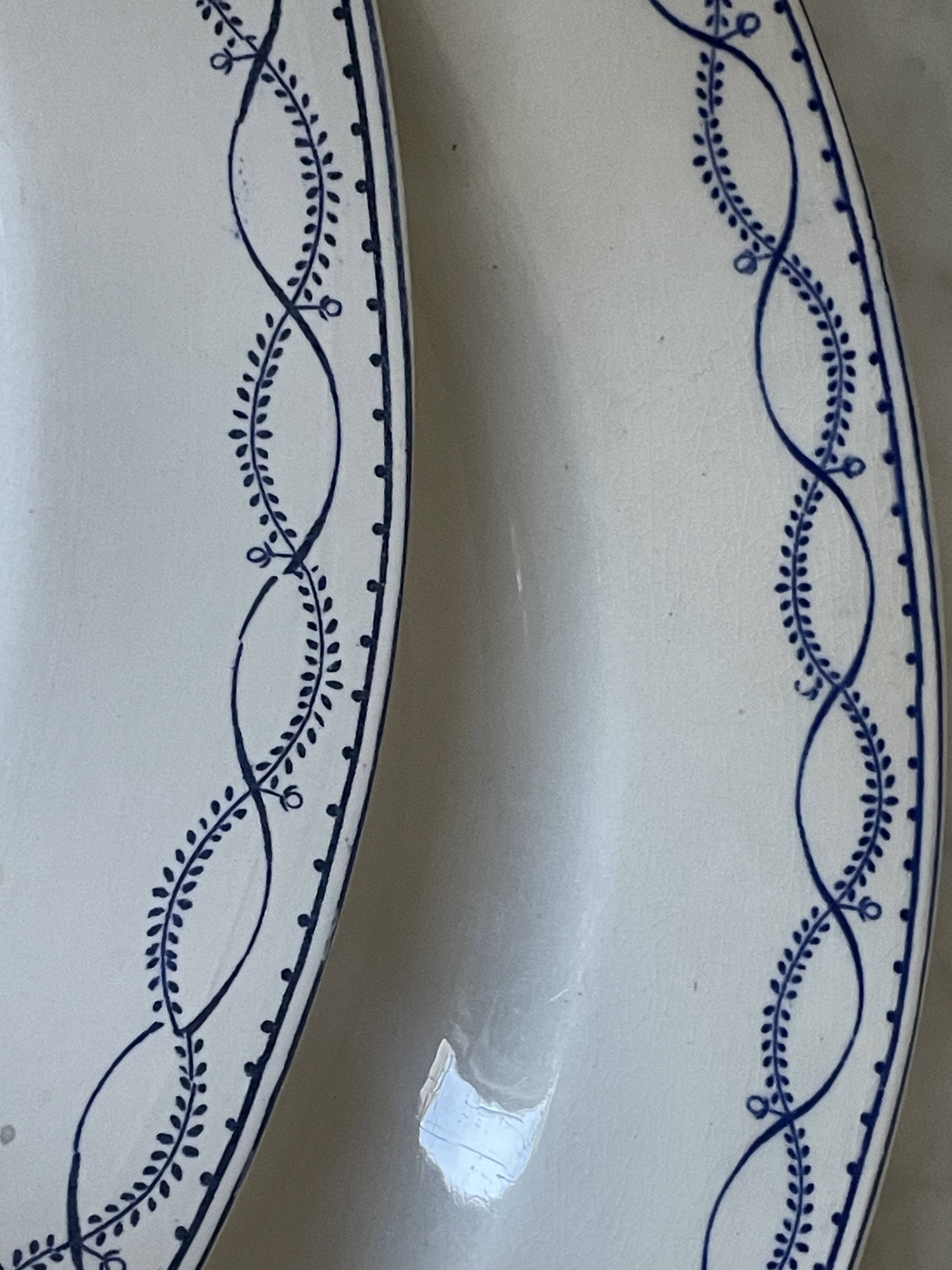 Pair of round dishes Boch La Louvière circa 1900