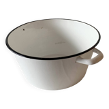 Large vintage basin in white enameled sheet metal