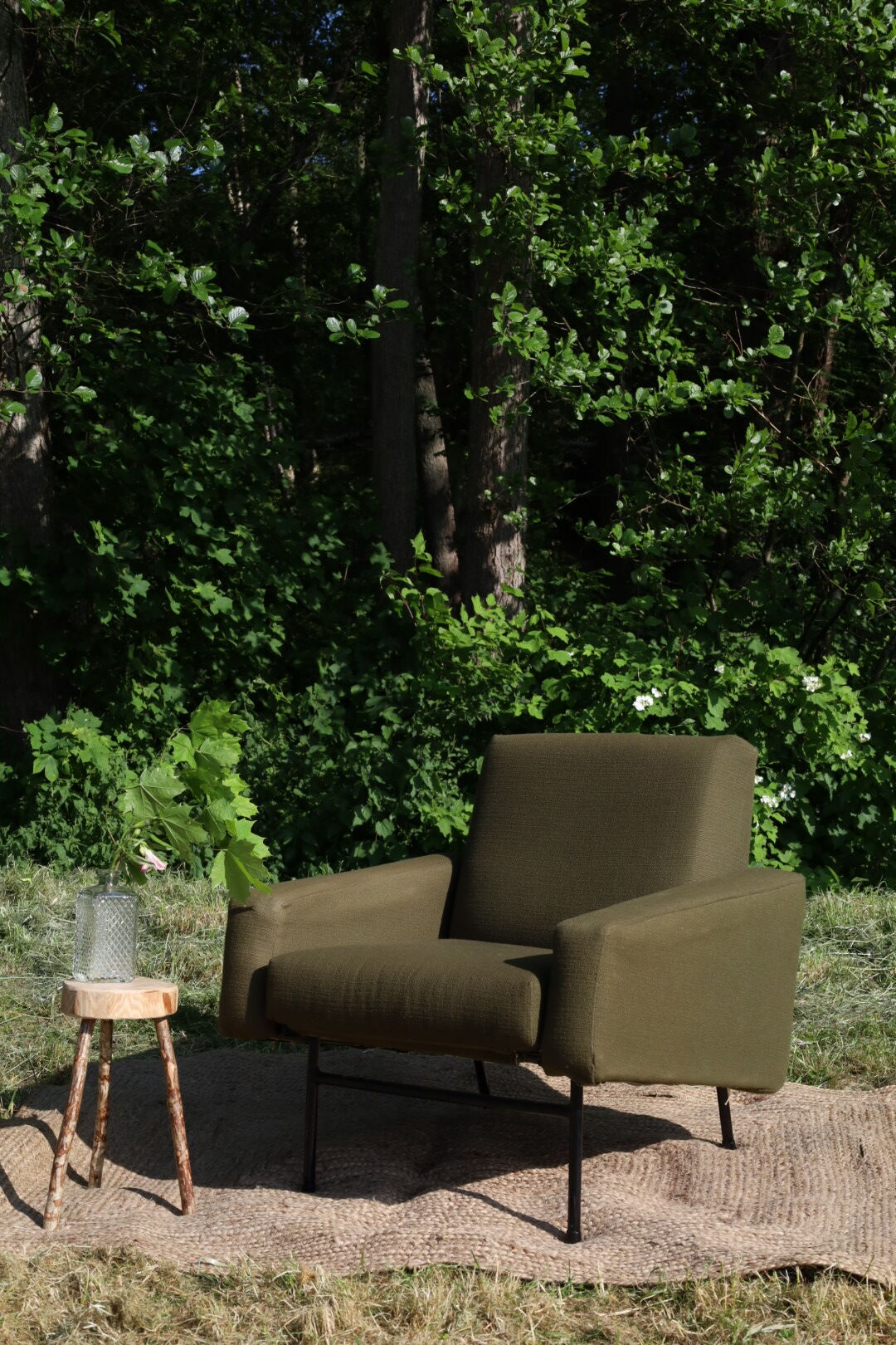 Fauteuil G10 designé par Pierre Guariche pour Airborne