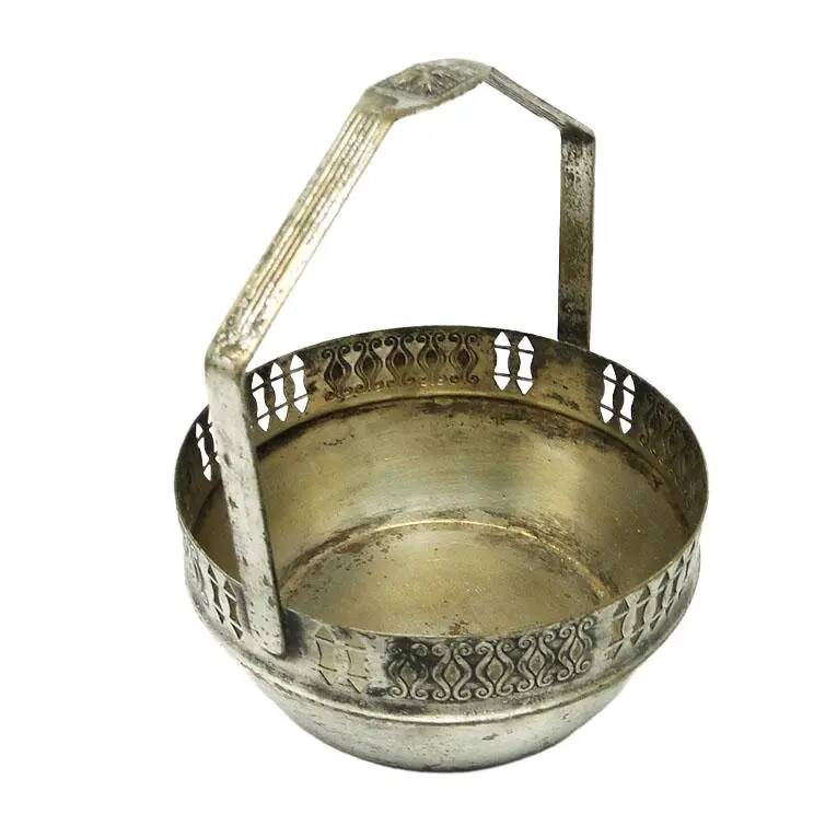 Bol à sucre en forme de panier Art Nouveau, en laiton argenté, Orivit, Allemagne, début du 20e siècle.