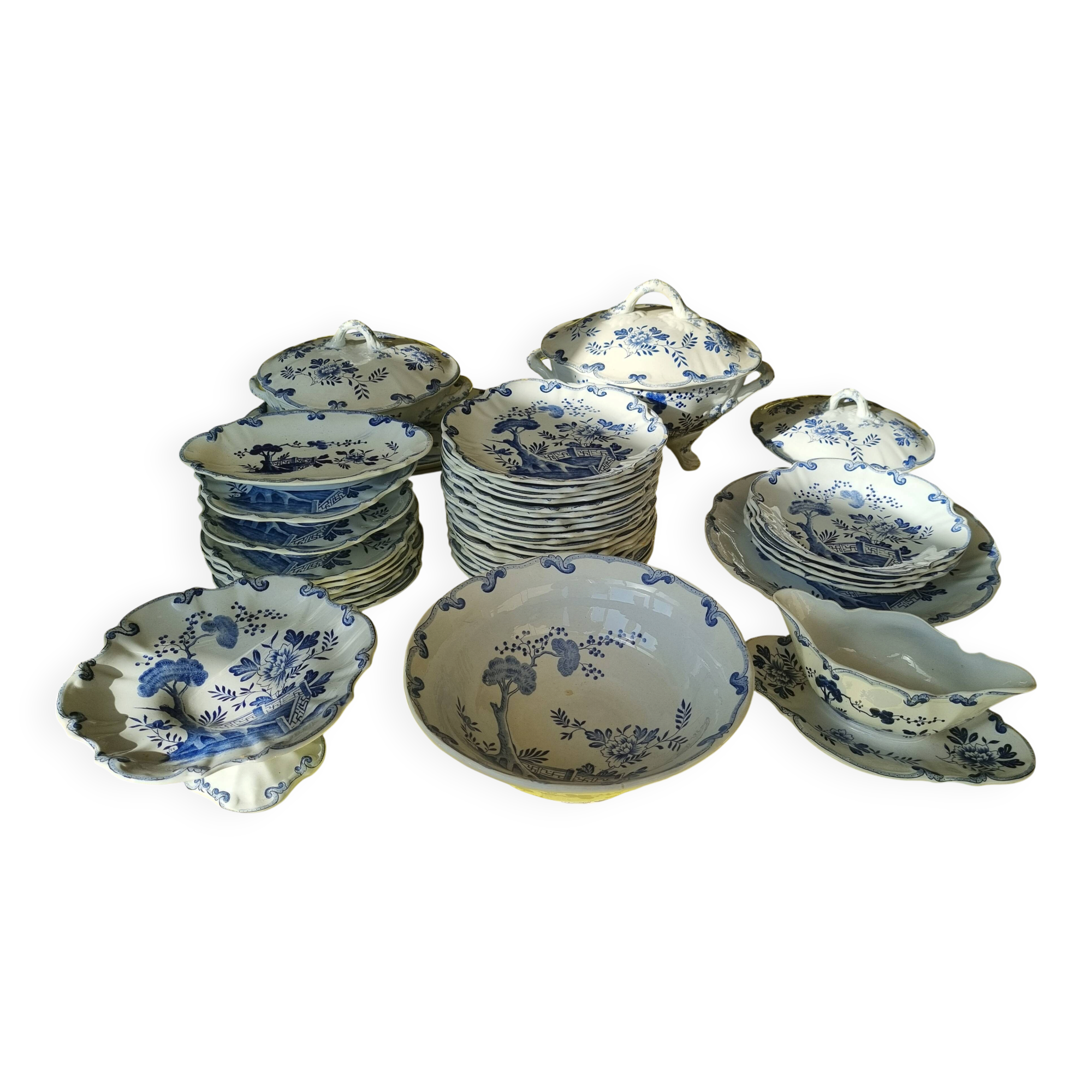 Dutch Iron Earth service set Creil and Montereau 38 pieces